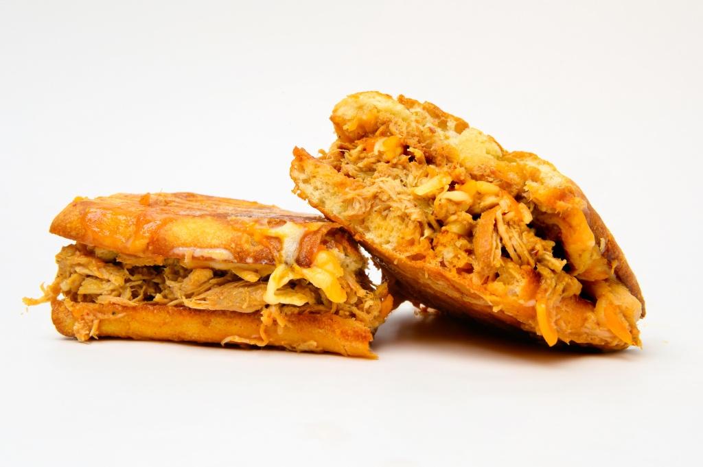 Panini poulet effiloché